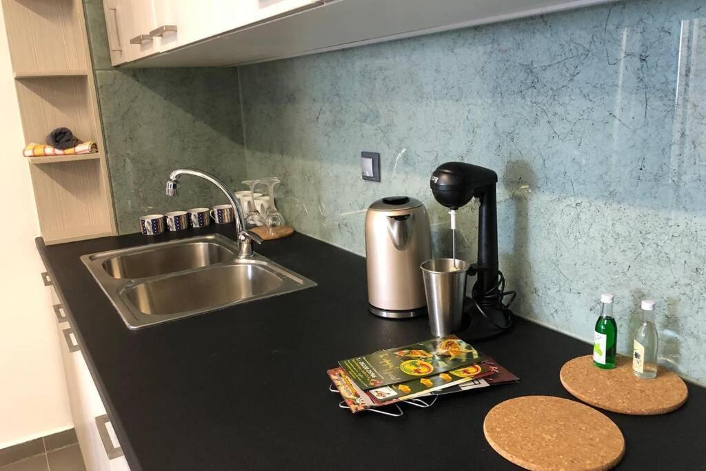 Amaliada Hitech Appartment מראה חיצוני תמונה