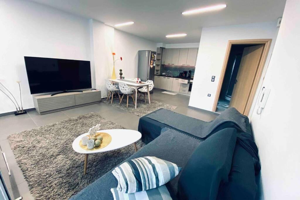 Amaliada Hitech Appartment מראה חיצוני תמונה